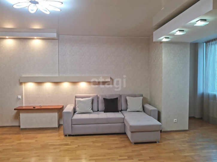 1-комн квартира Малыгина, 52