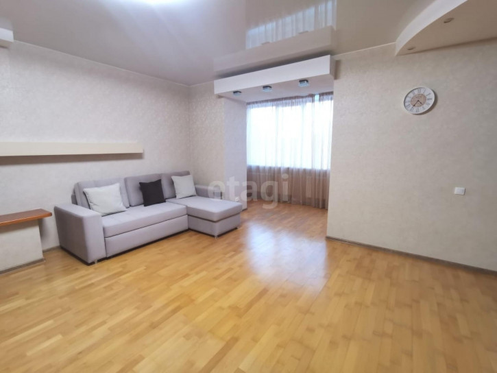 1-комн квартира Малыгина, 52