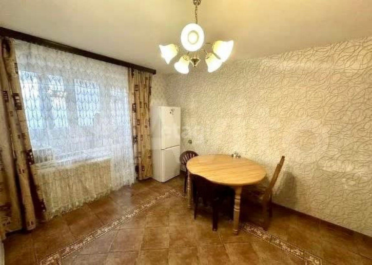 4-комн квартира Севастопольская, 4