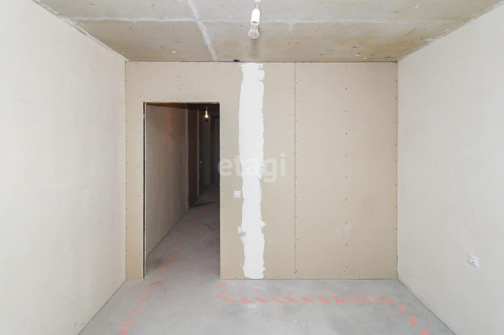3-комн квартира Воронинская, 43