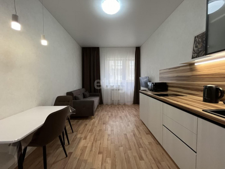 1-комн квартира Орджоникидзе, 18