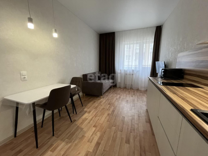 1-комн квартира Орджоникидзе, 18