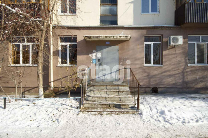 2-комн квартира Островского, 5