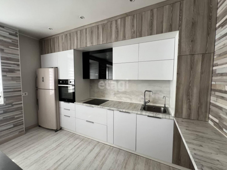 2-комн квартира Василия Гольцова, 26