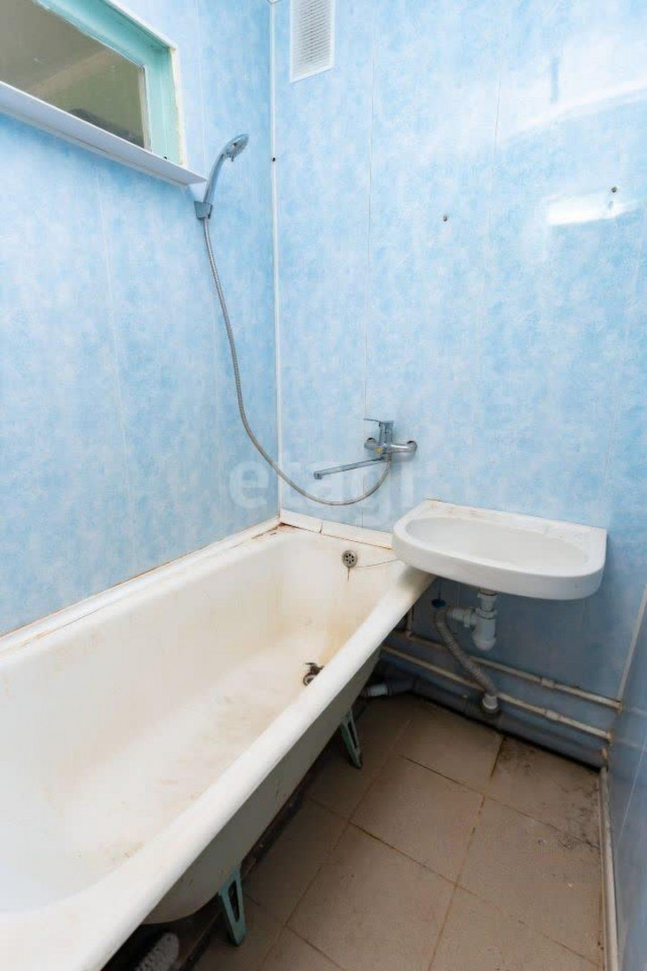 3-комн квартира Александра Матросова, 27