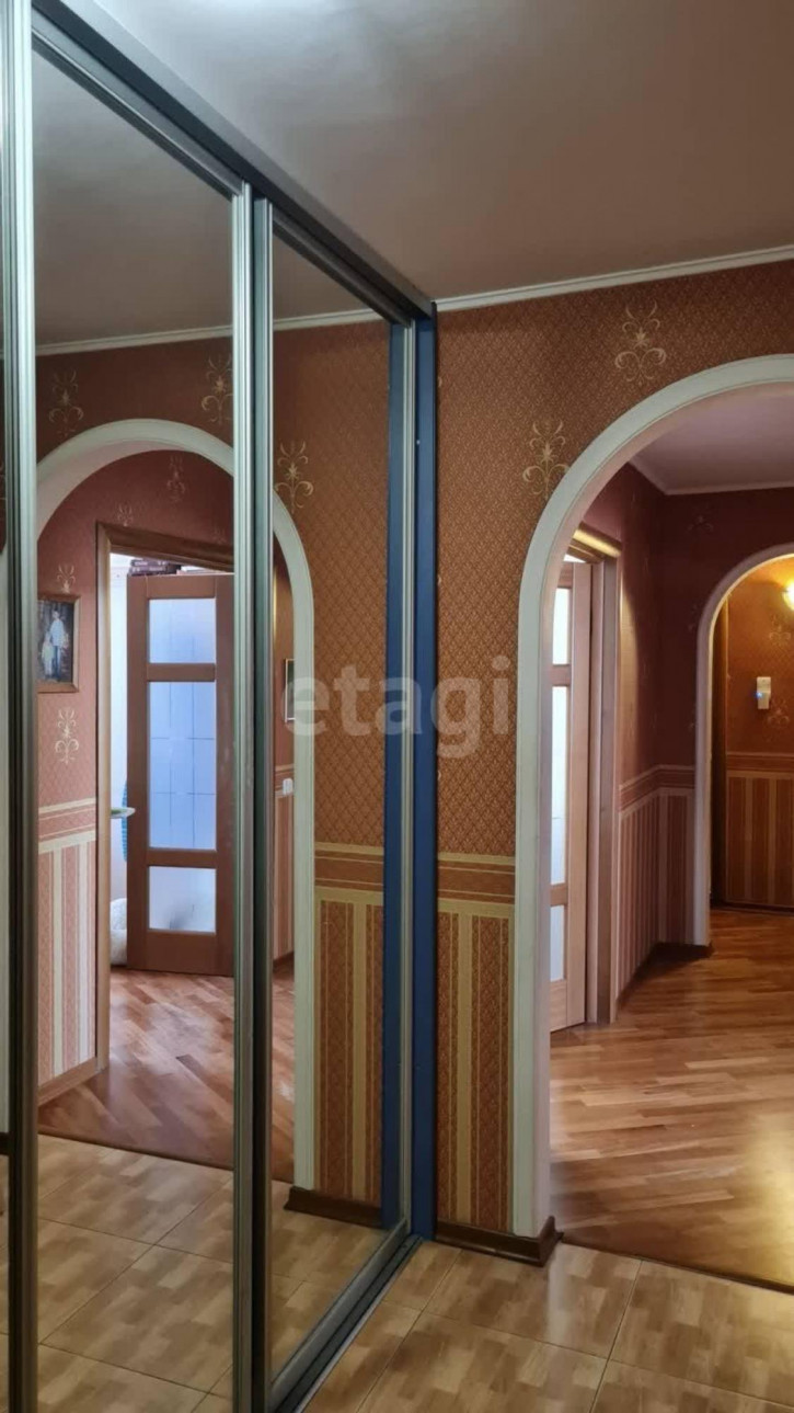 4-комн квартира Широтная, 17а