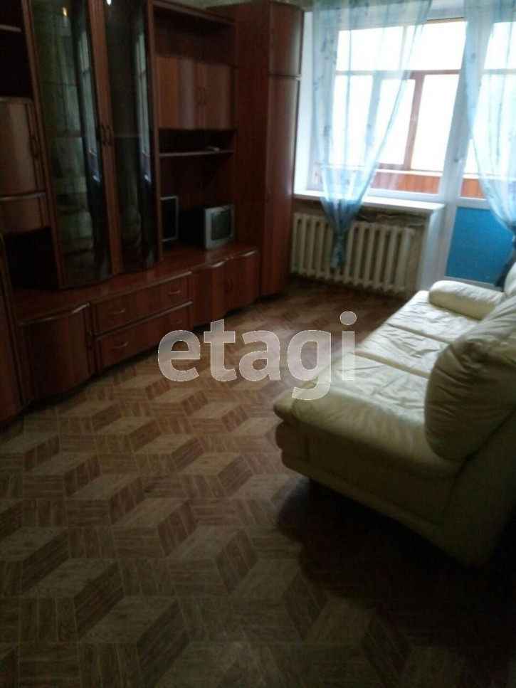 2-комн квартира Елизарова, 49