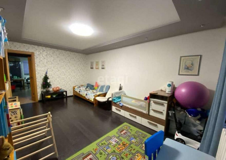 2-комн квартира Пермякова, 69
