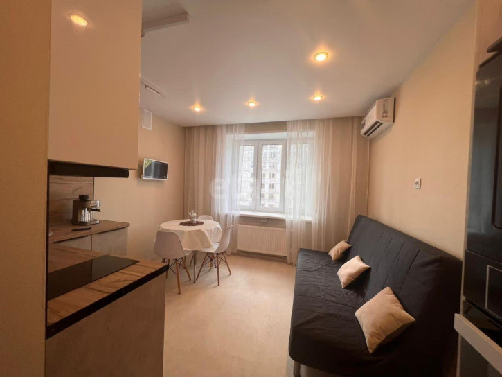 1-комн квартира Республики, 204/11