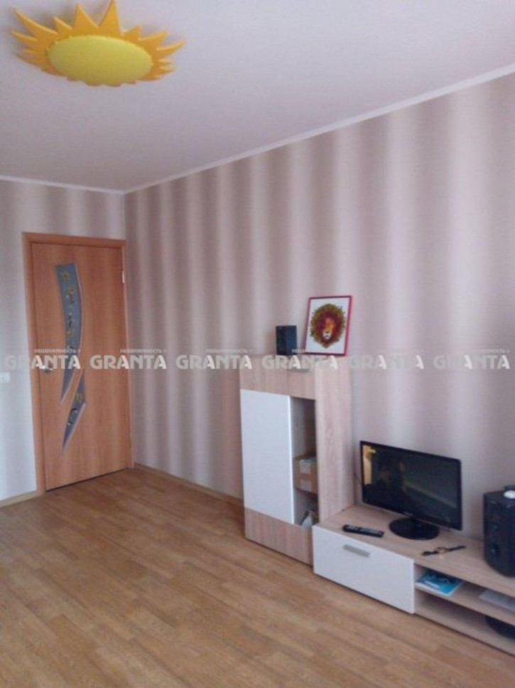 3-комн квартира ул им Сергея Лазо, 12