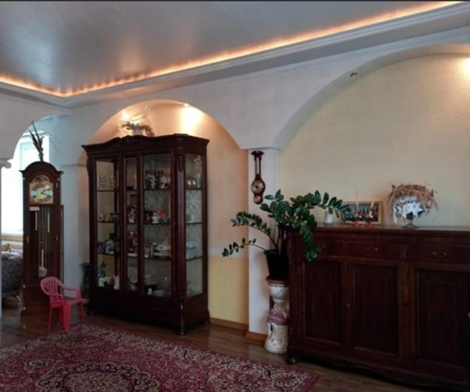 Купить дачу, дом, коттедж за 14 550 000 рублей на Тисовая улица, 789