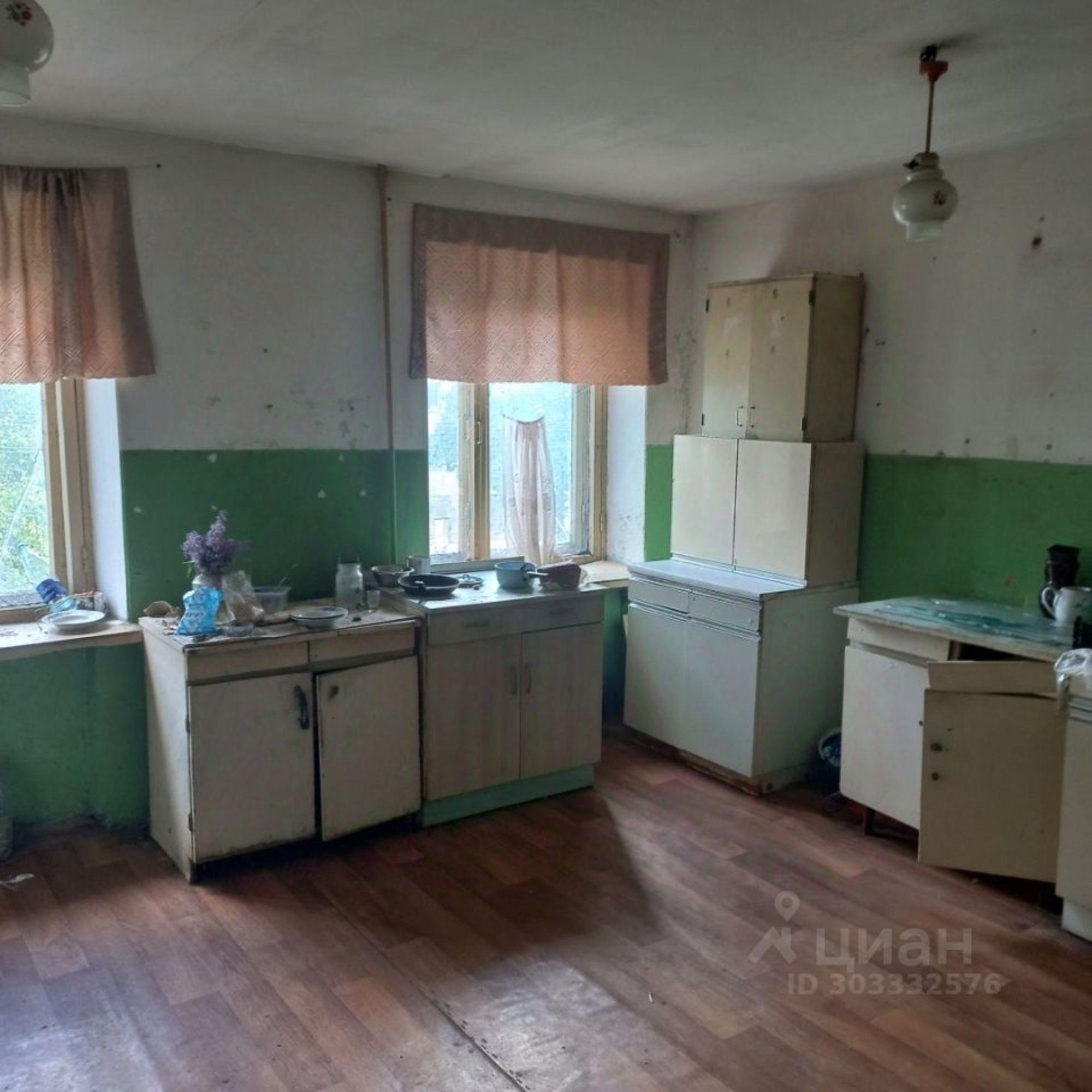 Купить комнату за 350 000 рублей на улица Дзержинского, 2
