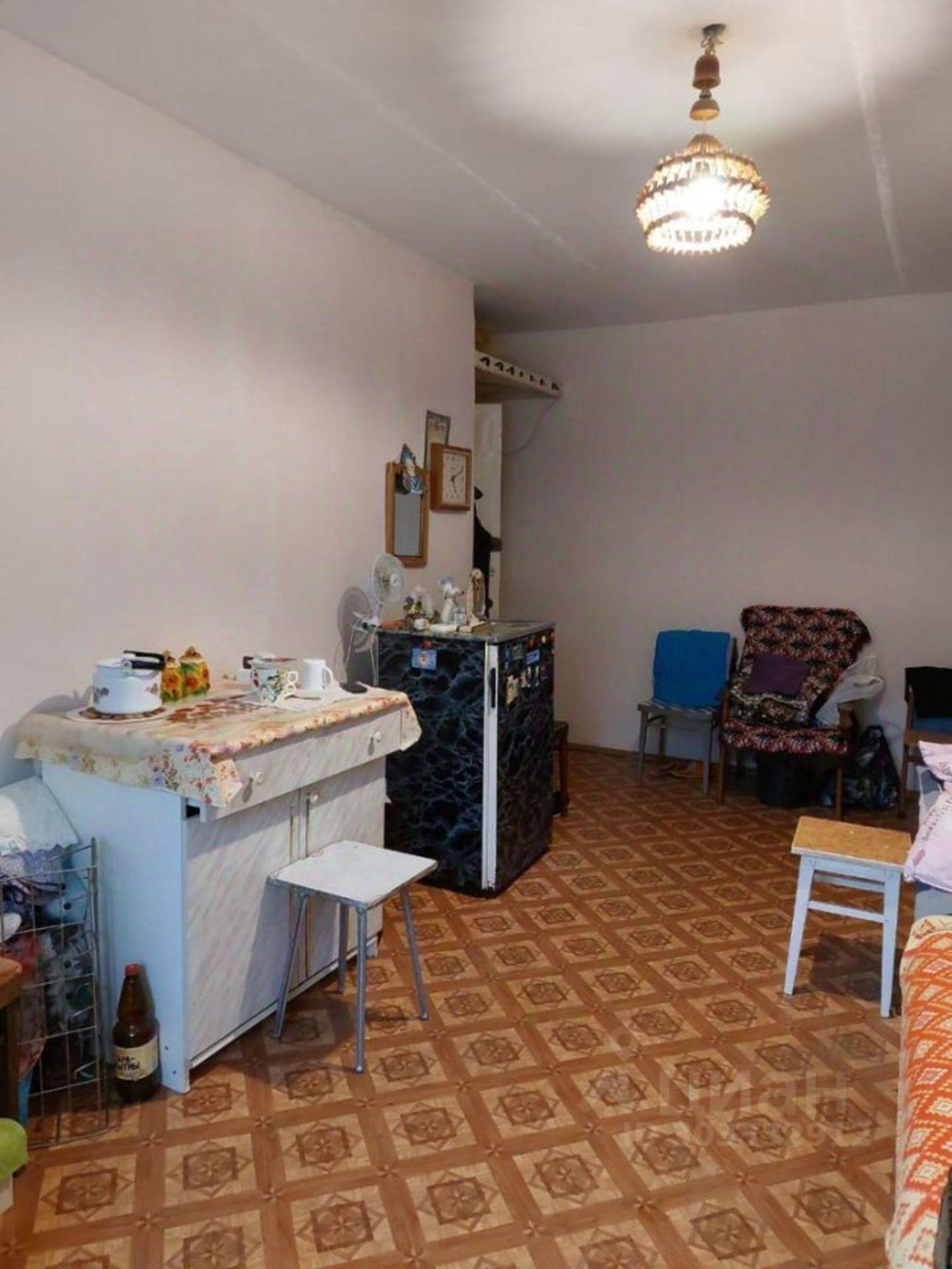 Купить комнату за 385 000 рублей на улица Дзержинского, 2