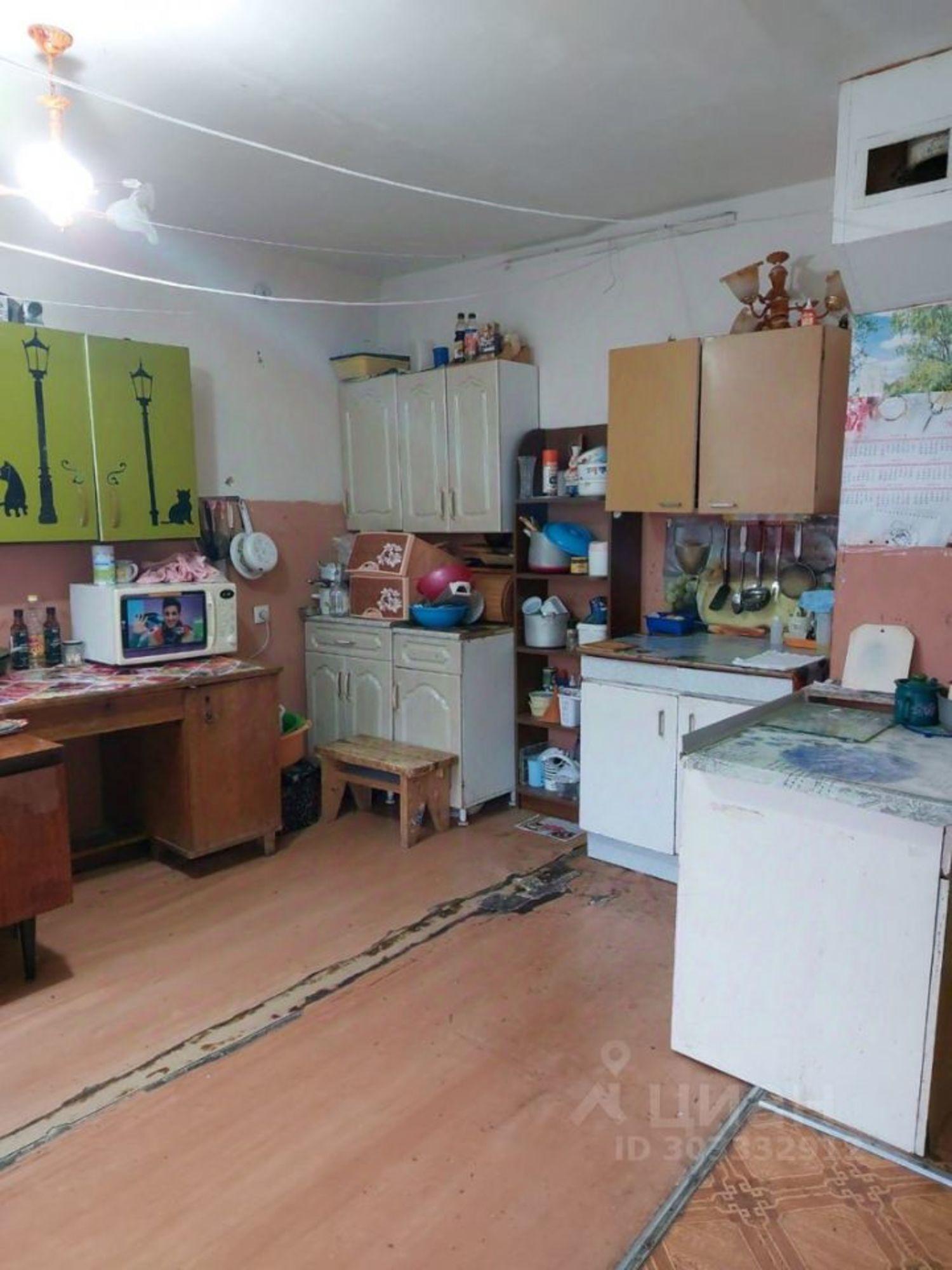 Купить комнату за 385 000 рублей на улица Дзержинского, 2