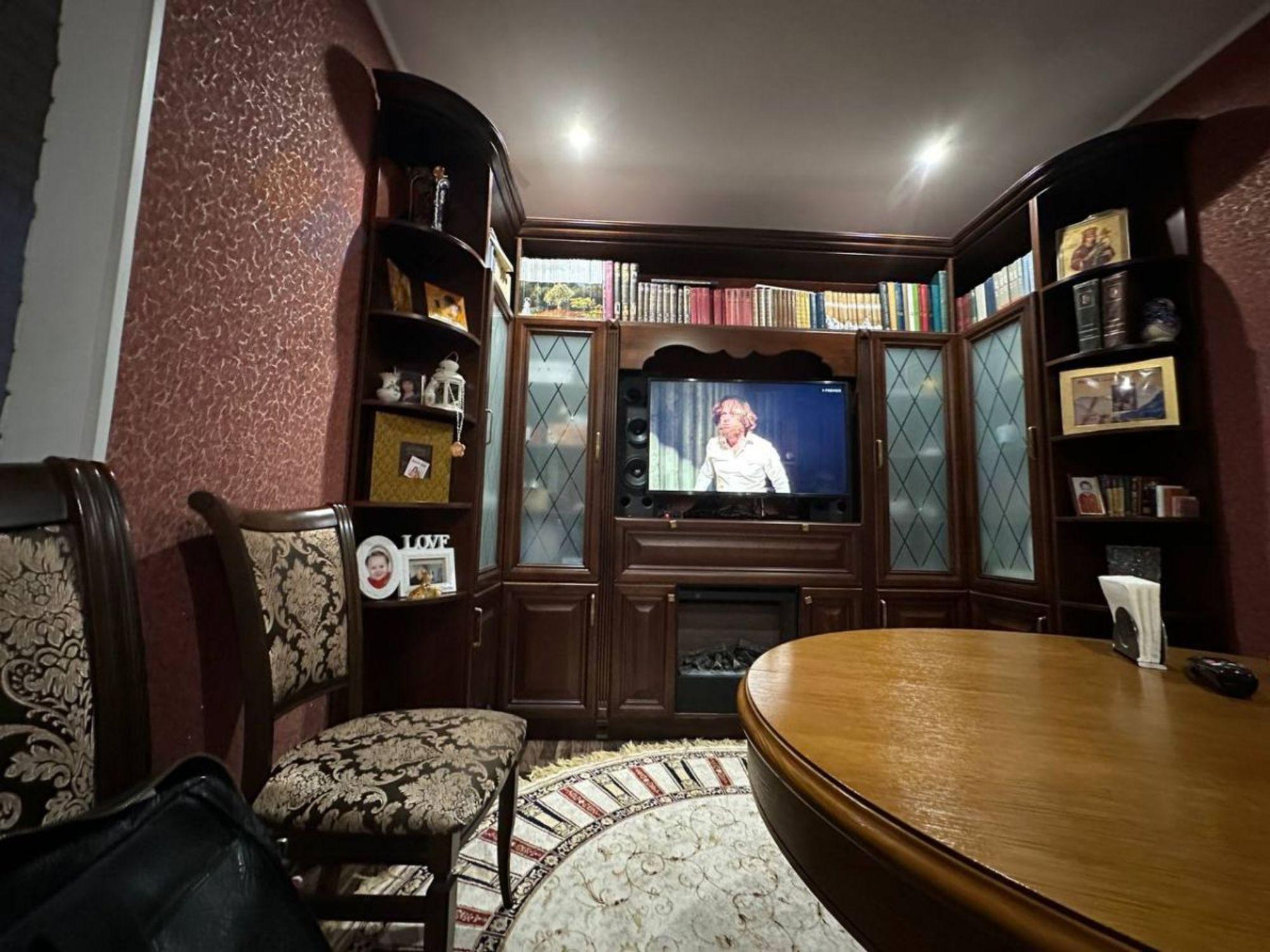 Купить квартиру за 10 900 000 рублей на им. Тюляева ул, 3/2