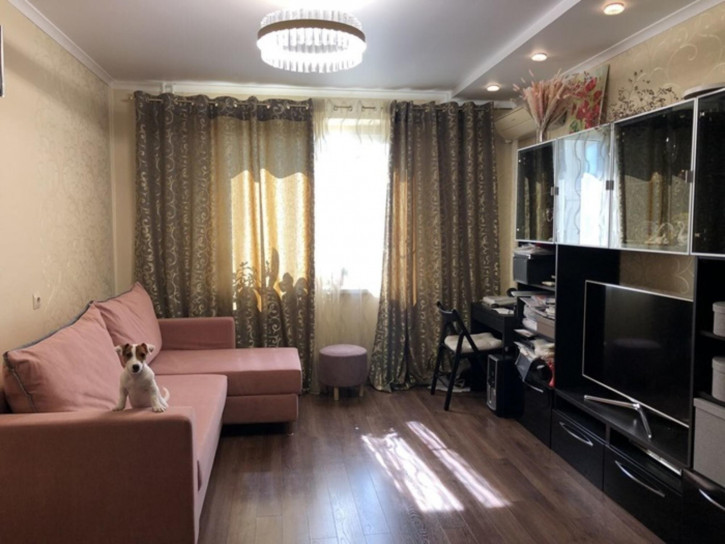 3-комн квартира ул.Октябрьская улица, 101