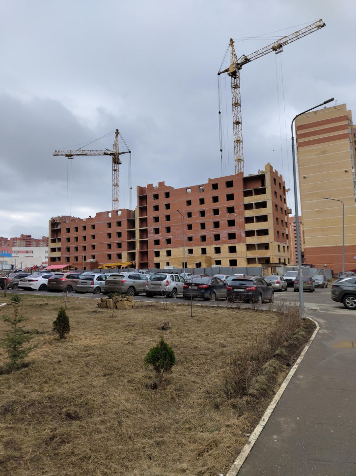 2-комн квартира улица Поляничко, 5