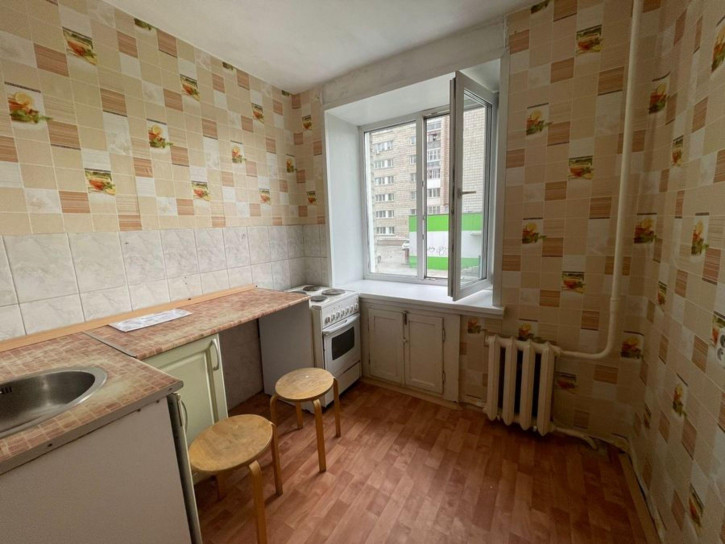 2-комн квартира ул. Широкая,21