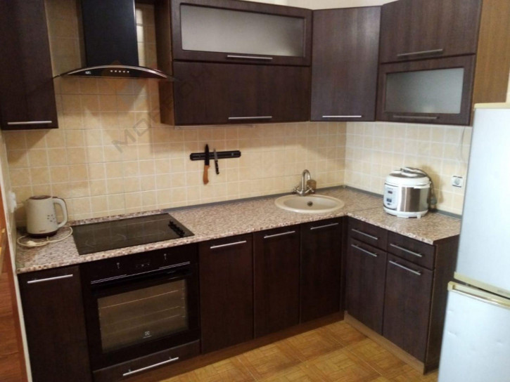 2-комн квартира Апрельская ул, 5