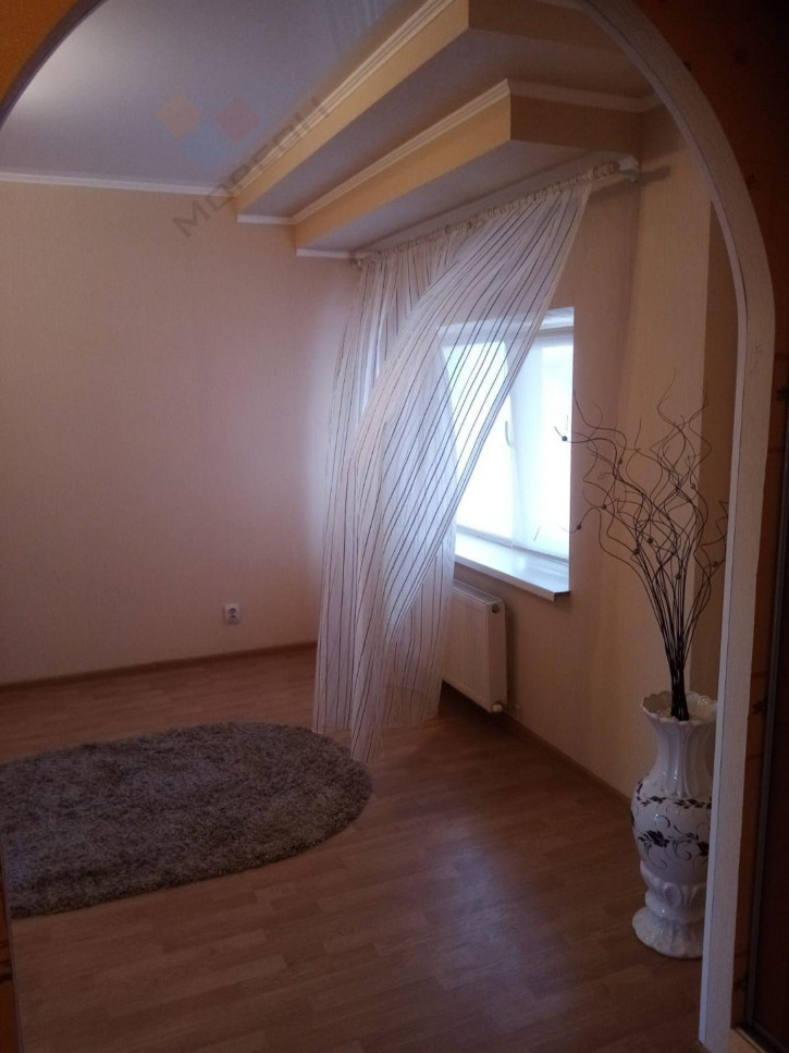 2-комн квартира Апрельская ул, 5