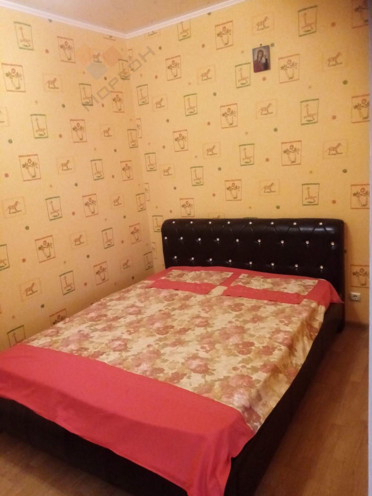 2-комн квартира Апрельская ул, 5