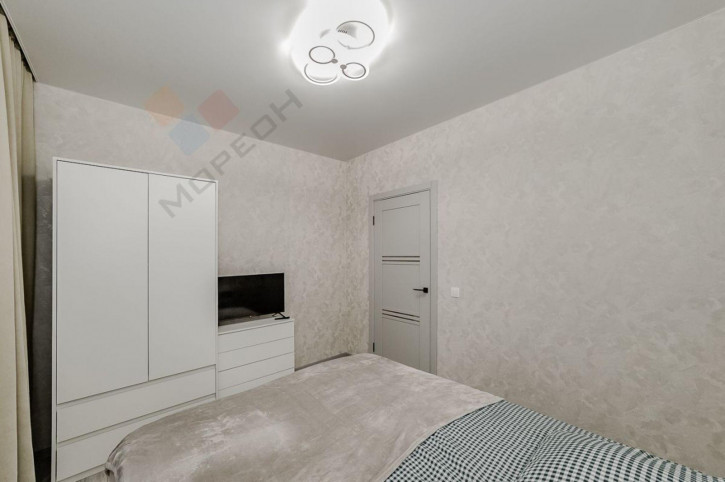 2-комн квартира Западный Обход ул, 45к5
