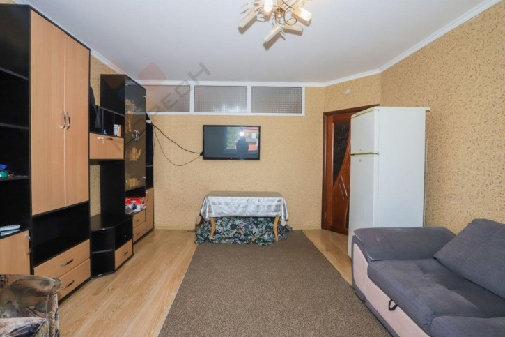 2-комн квартира Апрельская ул, 51