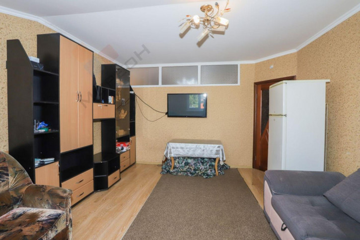 2-комн квартира Апрельская ул, 51