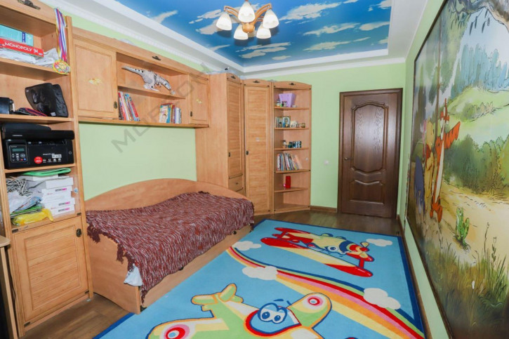 3-комн квартира Репина, 3