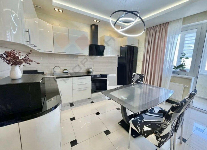 2-комн квартира Фестивальная ул, 6