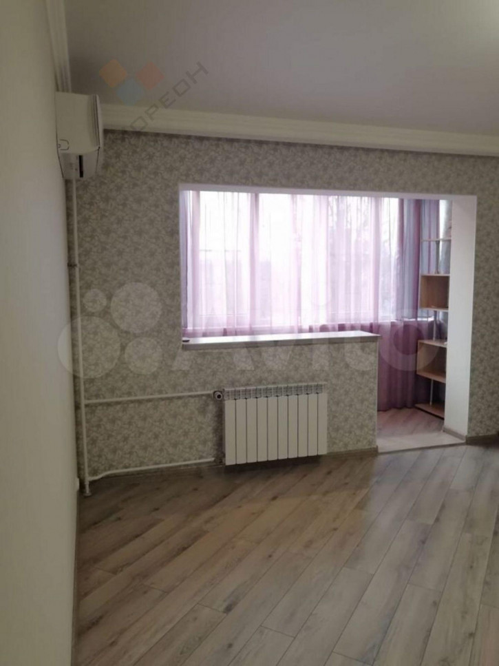 2-комн квартира Александра Покрышкина ул, 20