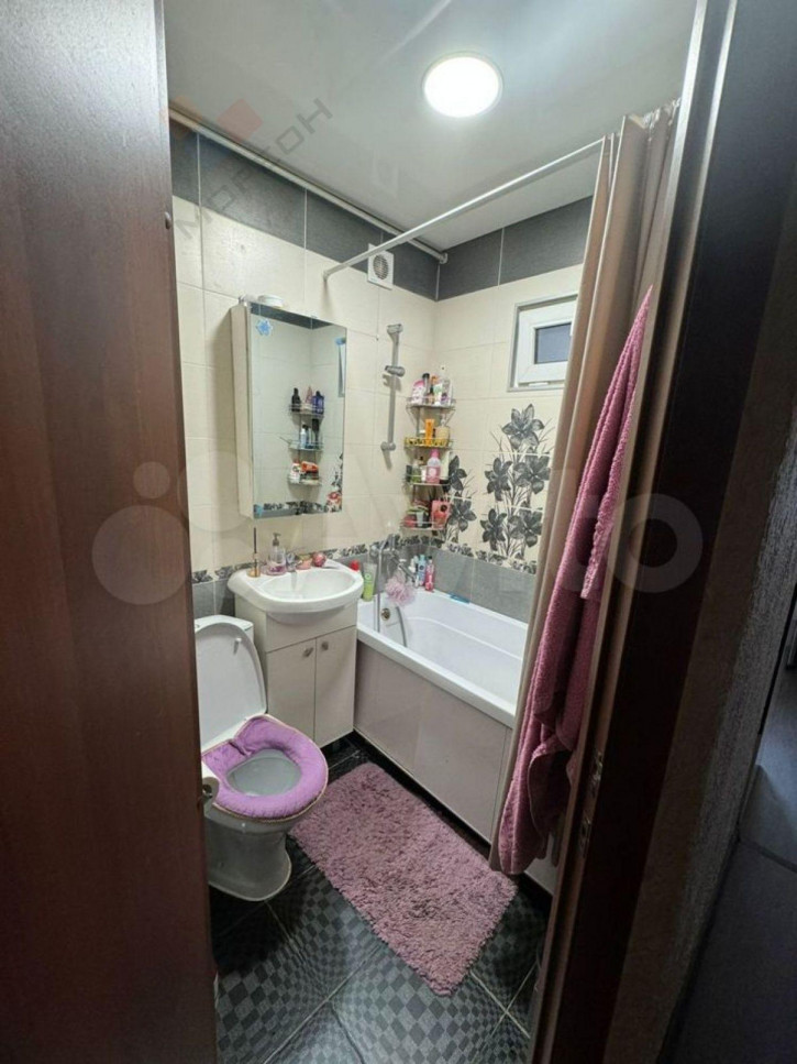 2-комн квартира Макаренко пер, 7