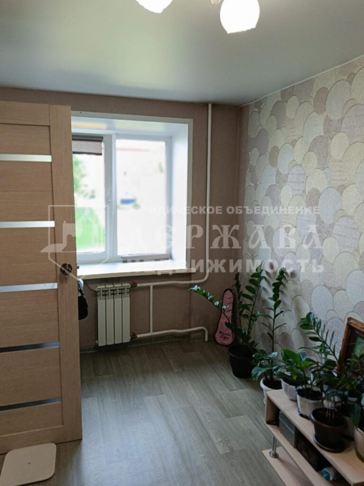 2-комн квартира улица Александрова