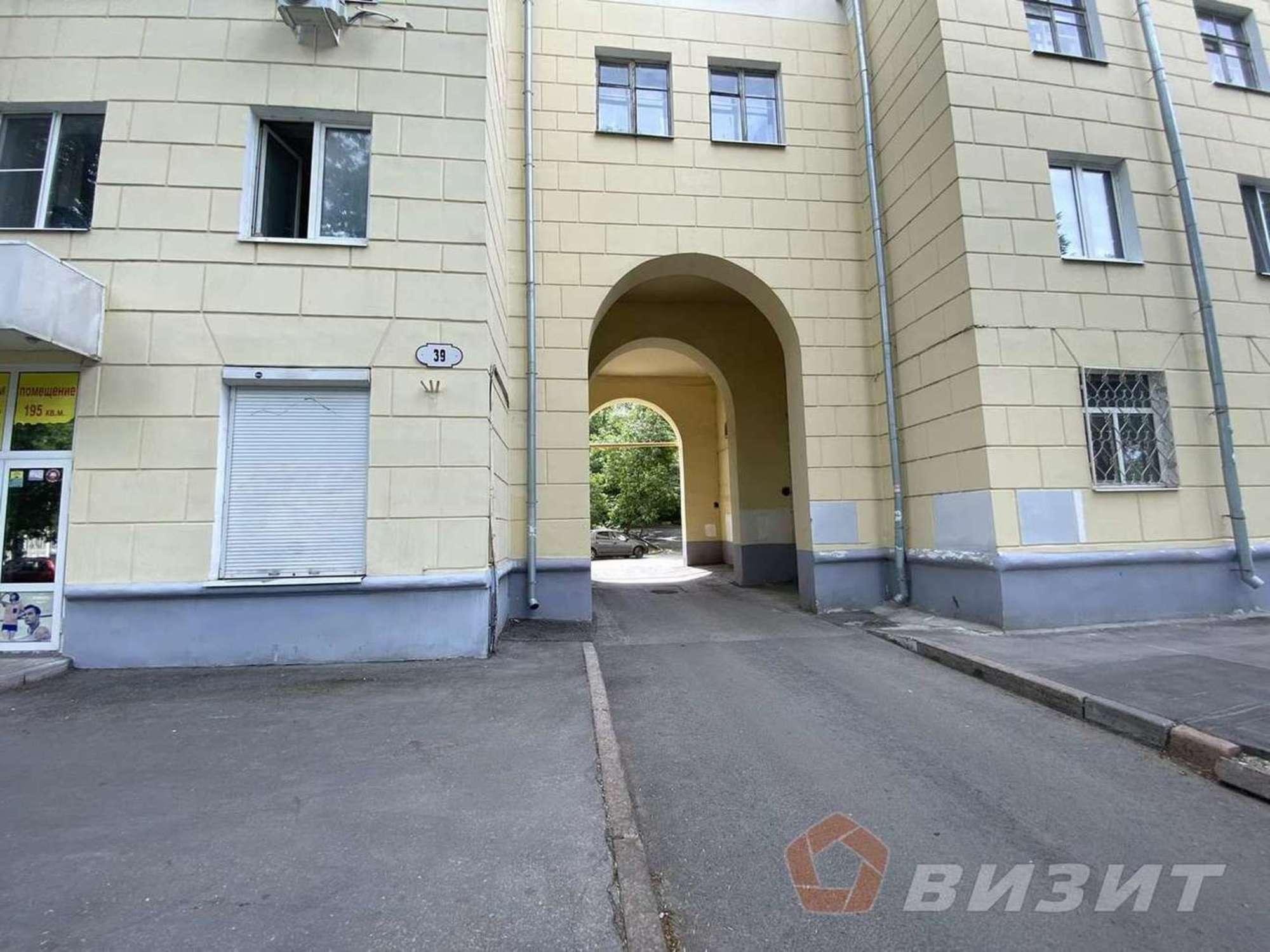 Сдать складское помещение за 5 000 рублей на Волжский проспект, 39