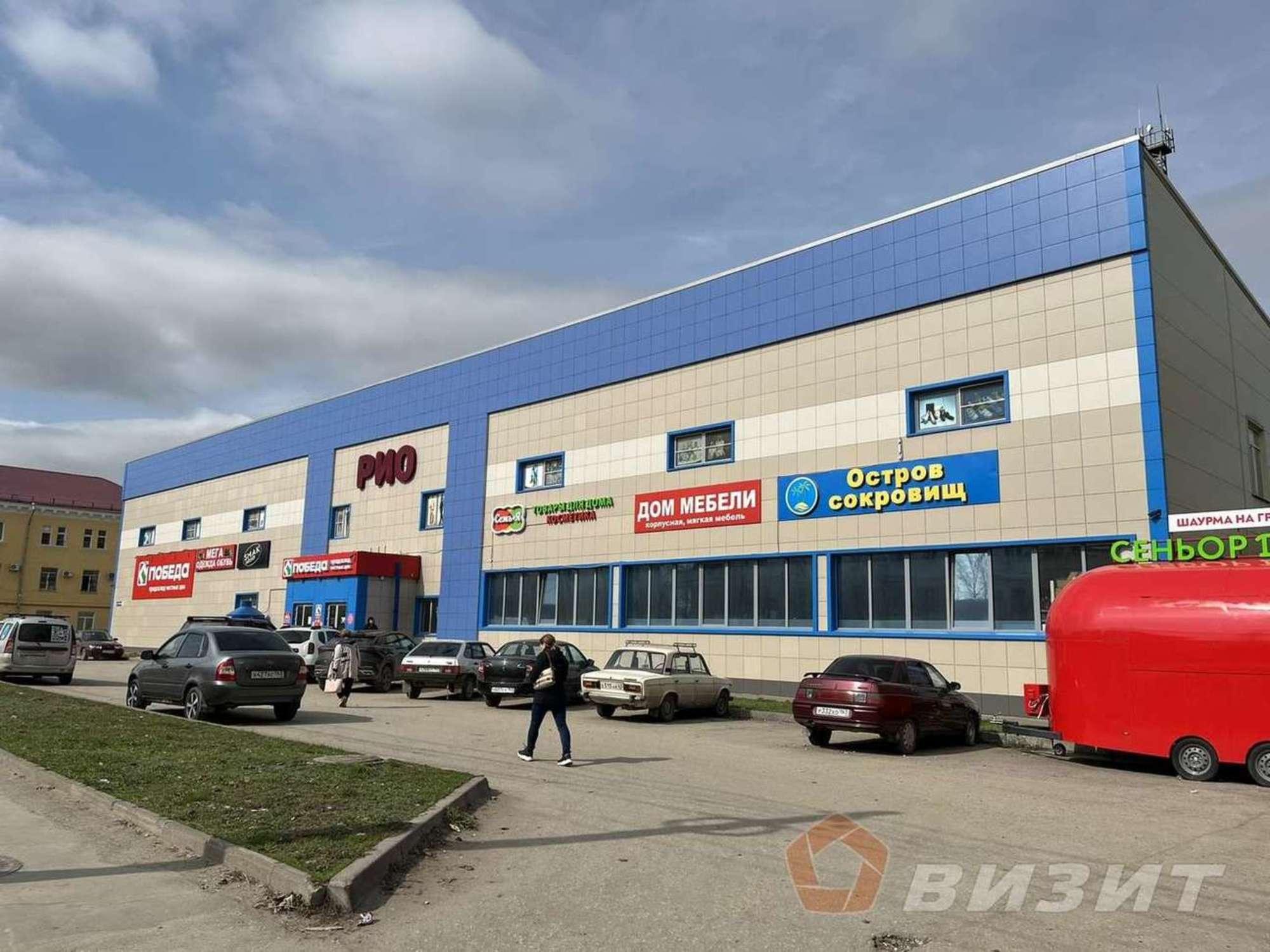 Сдать торговое помещение за 60 000 рублей на Ленина улица, 32
