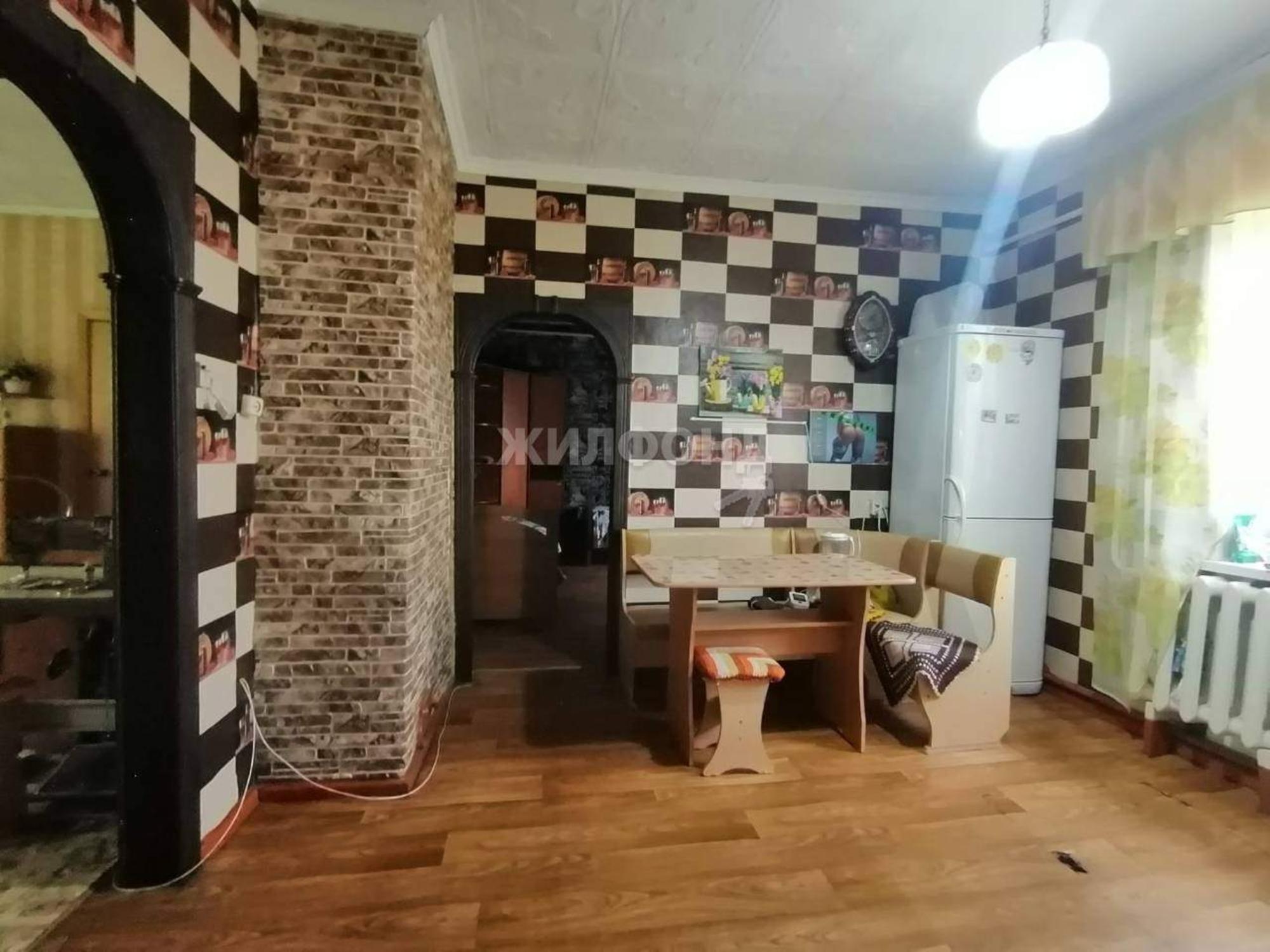 Купить дачу, дом, коттедж за 8 000 000 рублей на Баумана улица