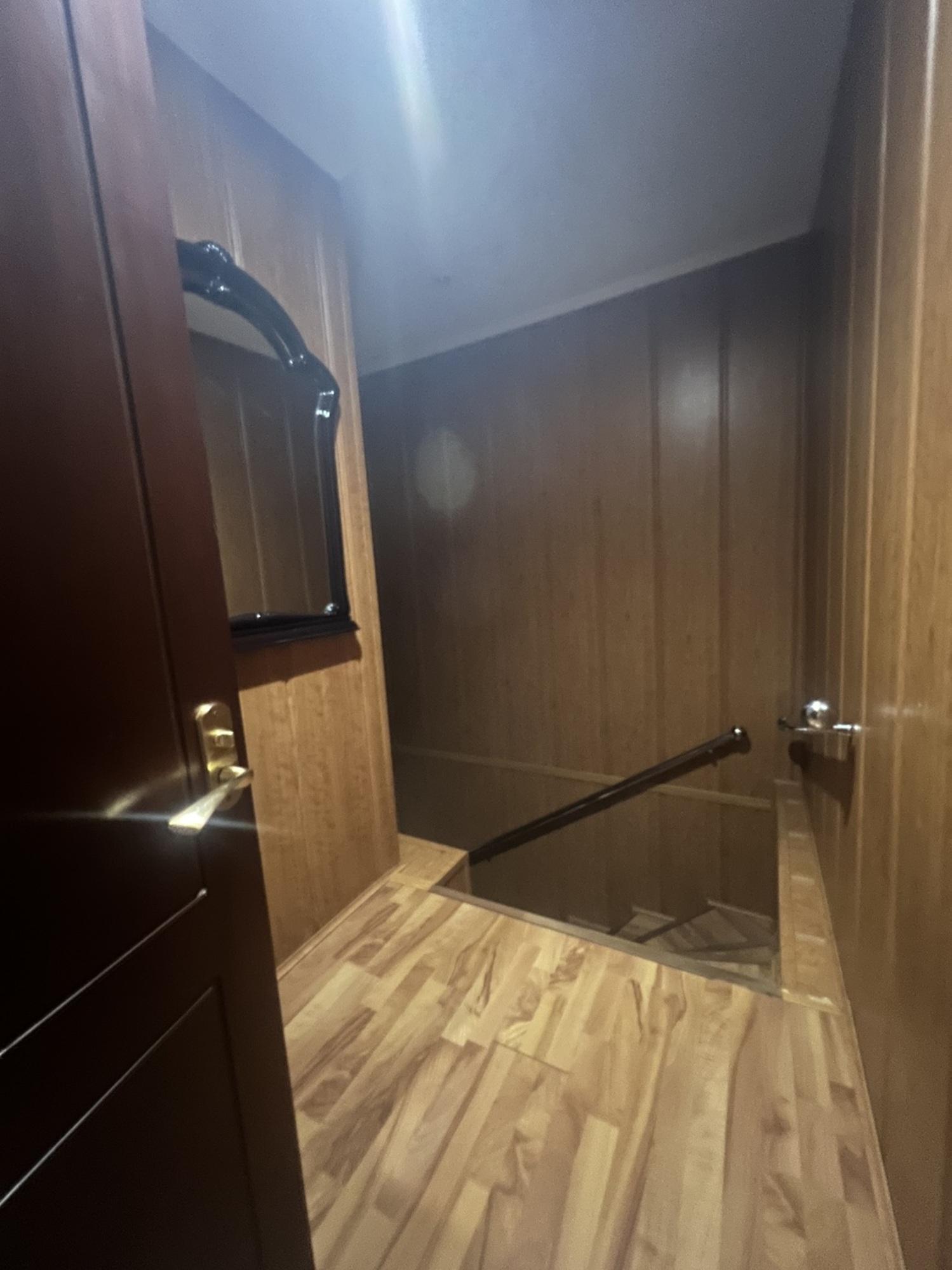 Купить квартиру за 15 500 000 рублей на Астраханская улица, 86