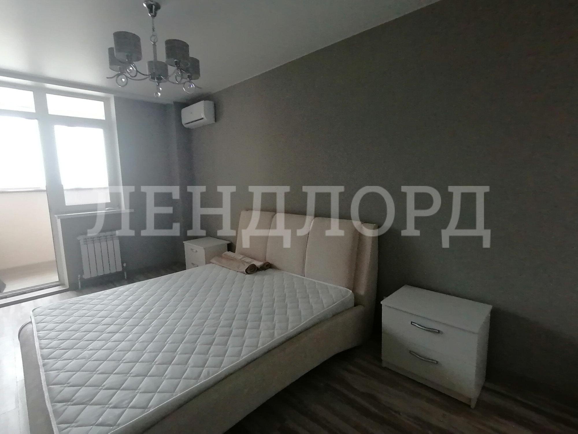 Сдать квартиру за 35 000 рублей на улица Оганова, 20к3