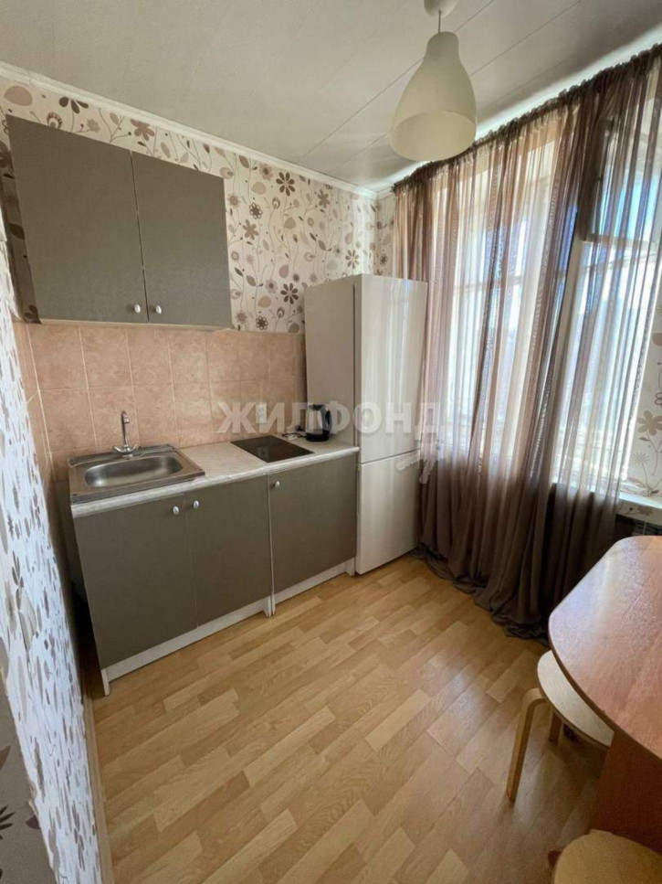 1-комн квартира Богдана Хмельницкого улица, д.11/1