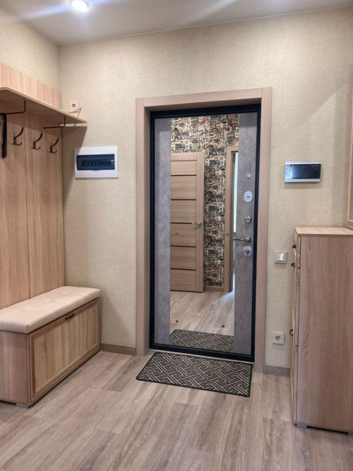 1-комн квартира Летчика Захарова ул, 16