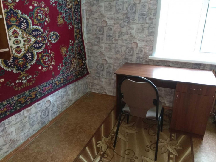 Комната Красный Октябрь ул., 10
