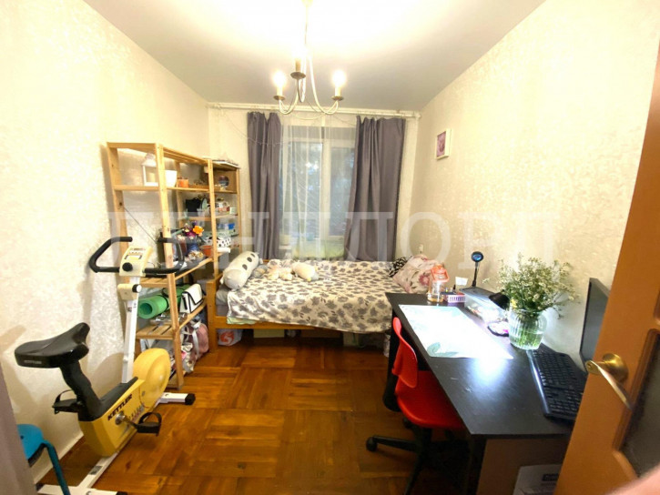 3-комн квартира улица Малюгиной, 286/69