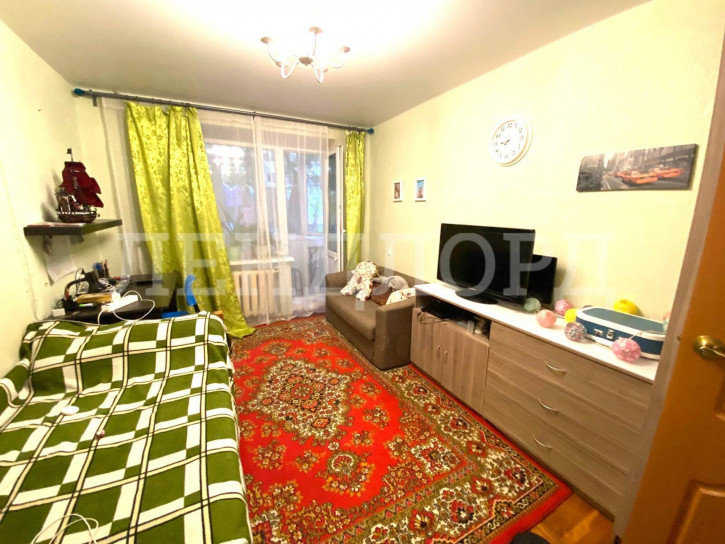 3-комн квартира улица Малюгиной, 286/69