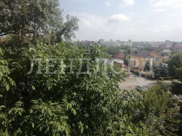 4-комн квартира Орбитальная улица, 70/2