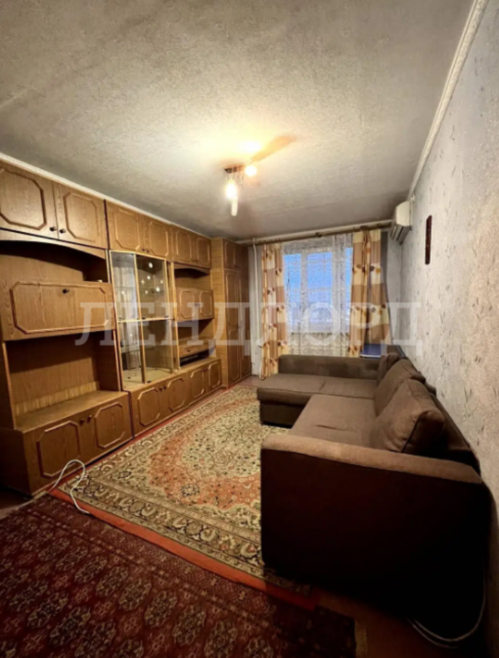 2-комн квартира Футбольная улица, 25