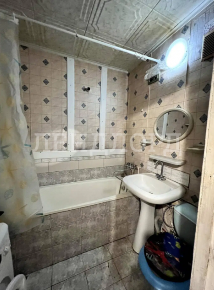 2-комн квартира Футбольная улица, 25