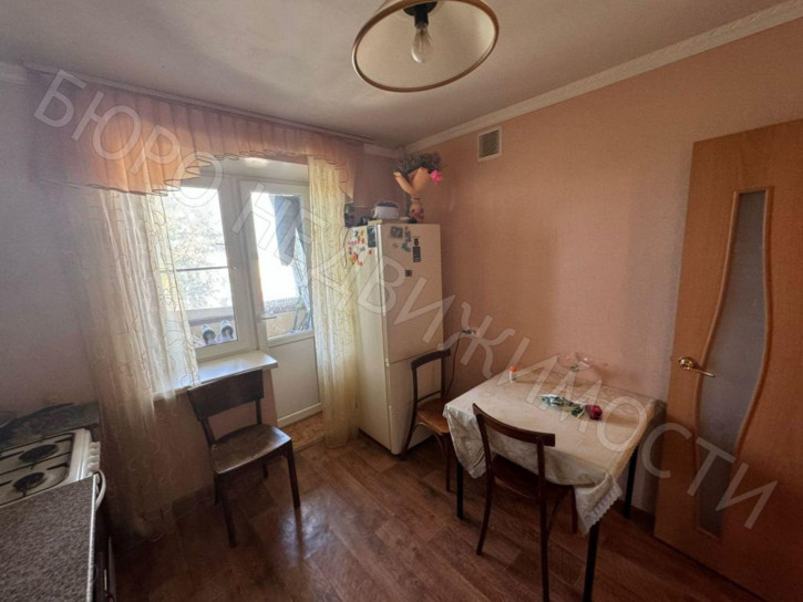 2-комн квартира Ленина ул, 62