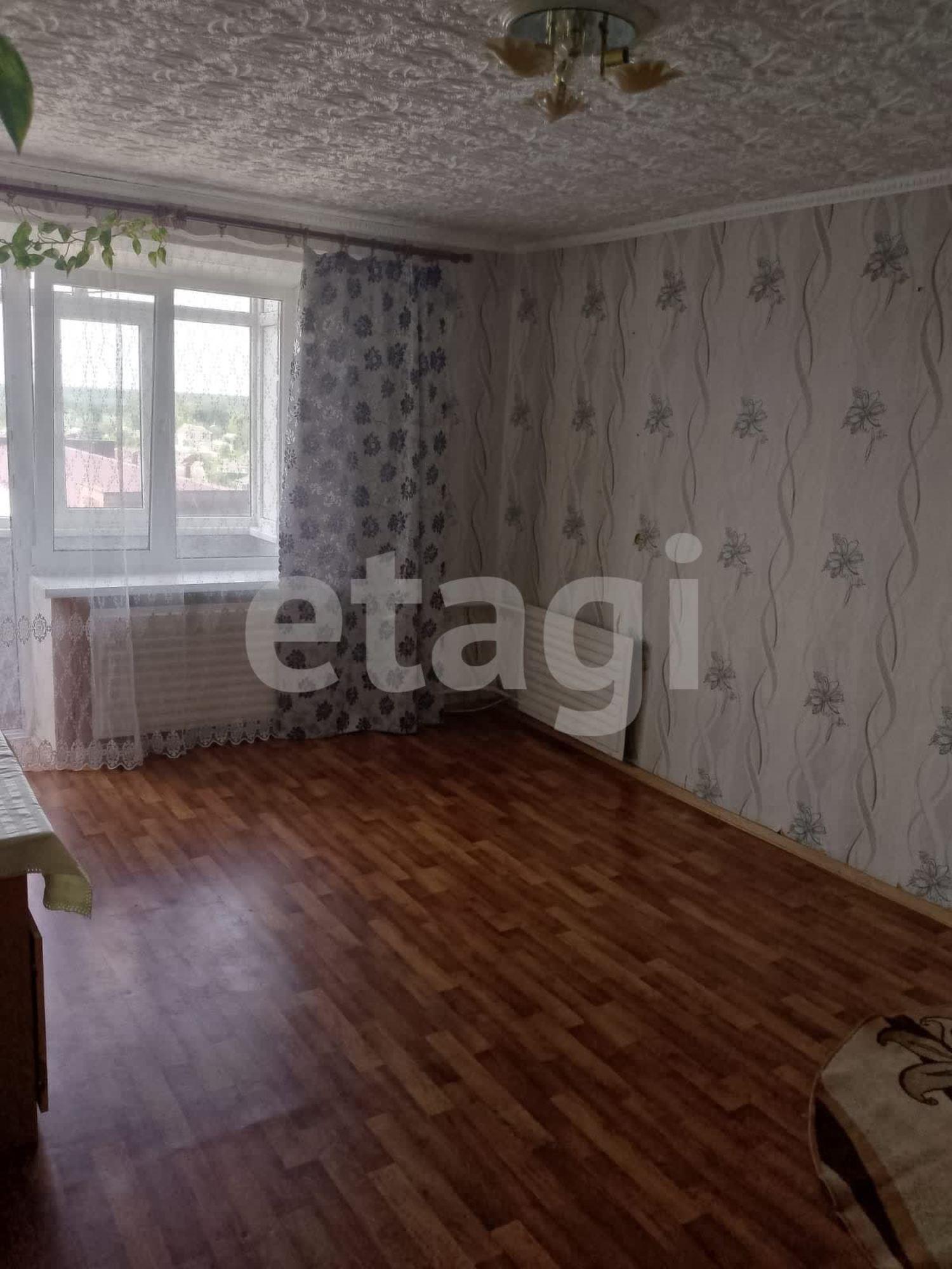 Купить квартиру за 950 000 рублей на Климовское городское поселение