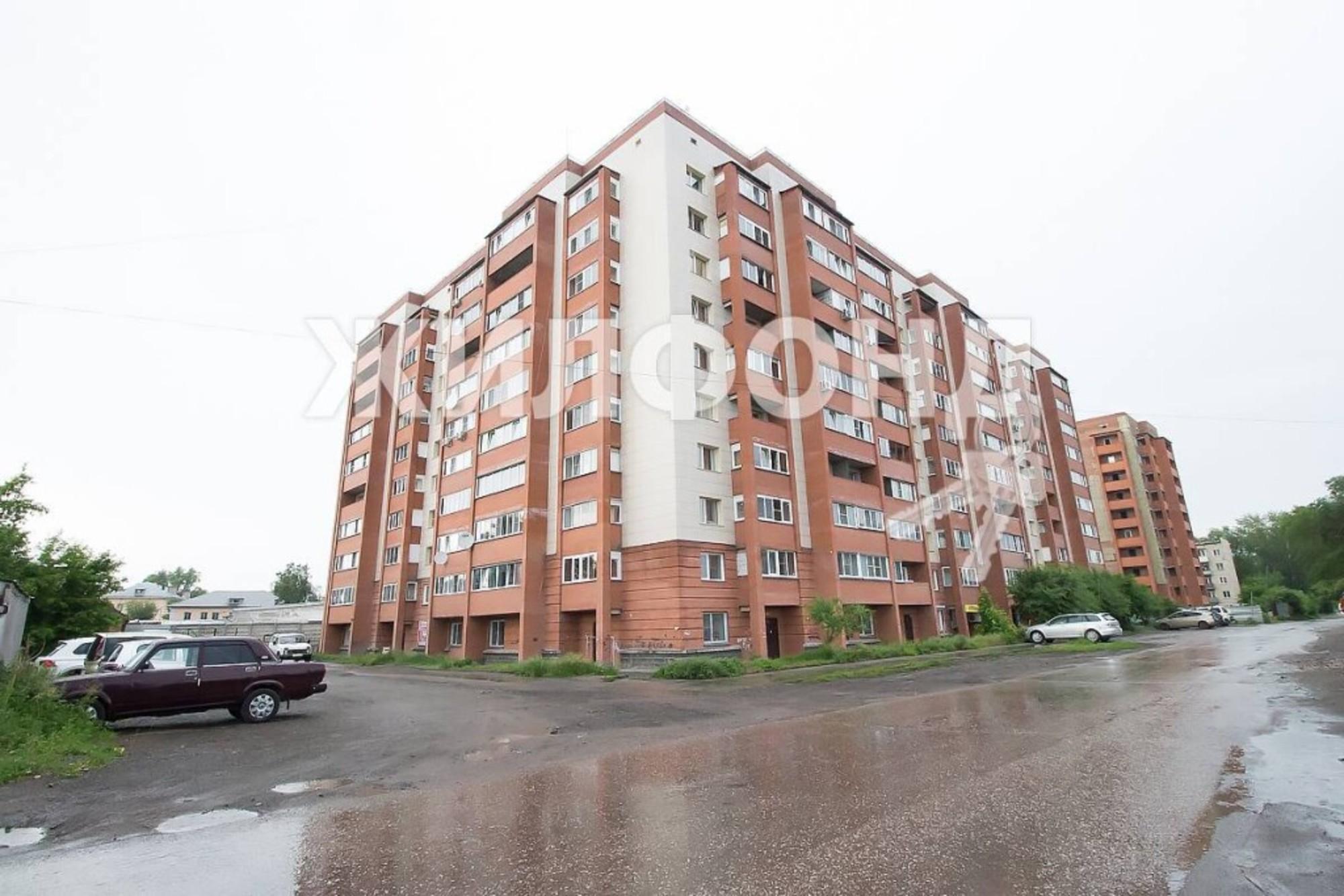 Купить квартиру за 8 390 000 рублей на Калинина, 20