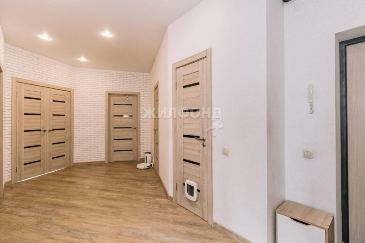 4-комн квартира Галущака, 17